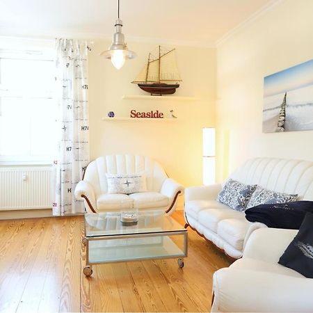 Appartement & Ferienwohnungen Thiess Rostock Ngoại thất bức ảnh