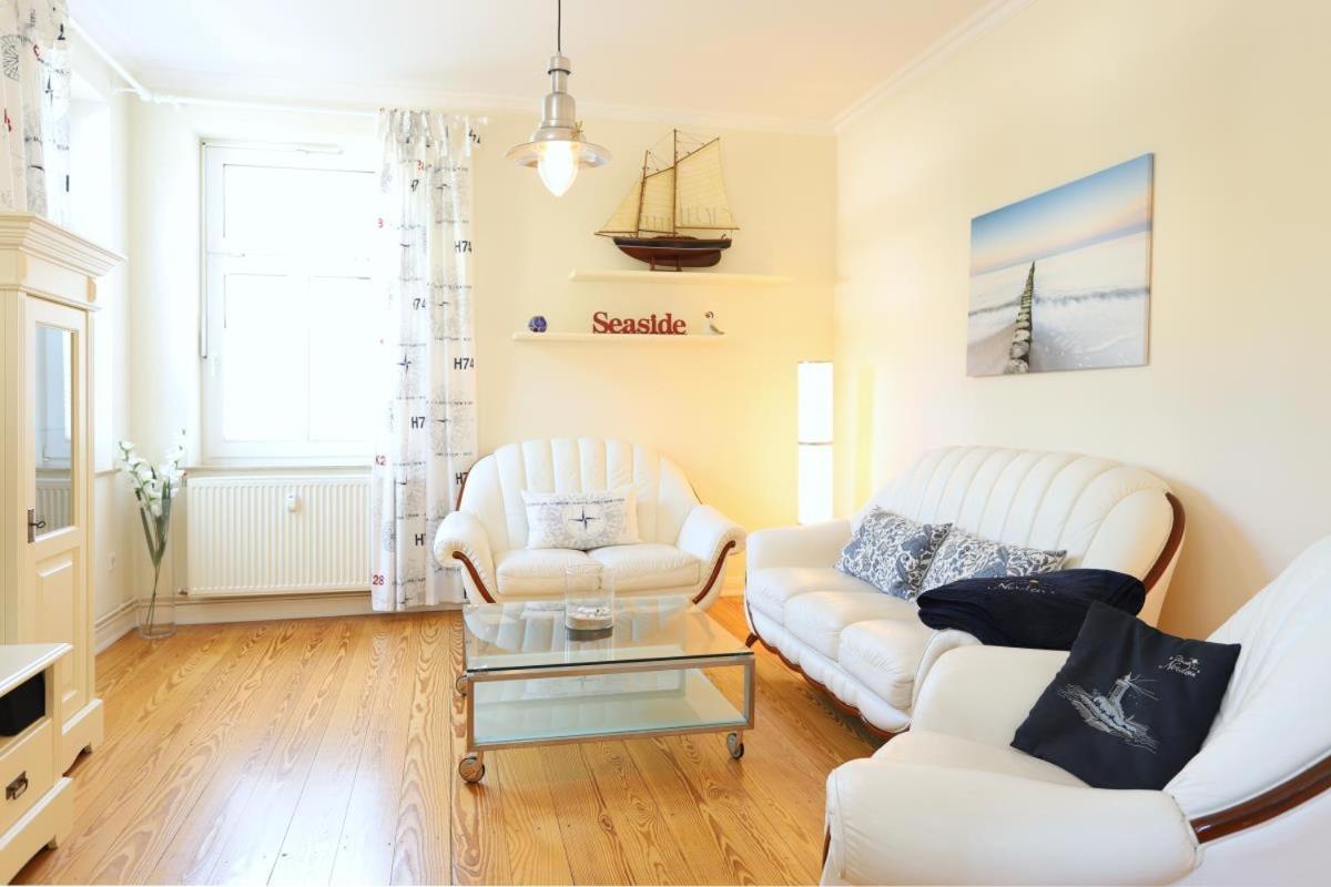 Appartement & Ferienwohnungen Thiess Rostock Ngoại thất bức ảnh