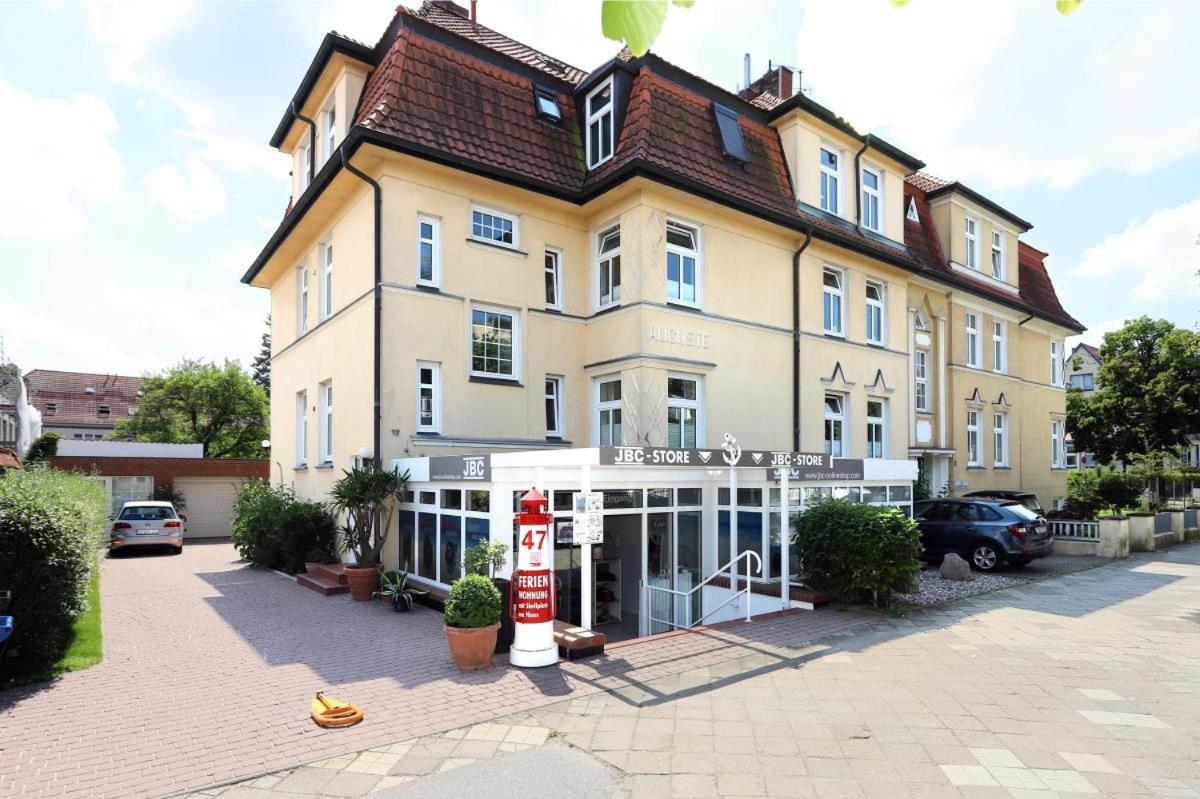 Appartement & Ferienwohnungen Thiess Rostock Ngoại thất bức ảnh
