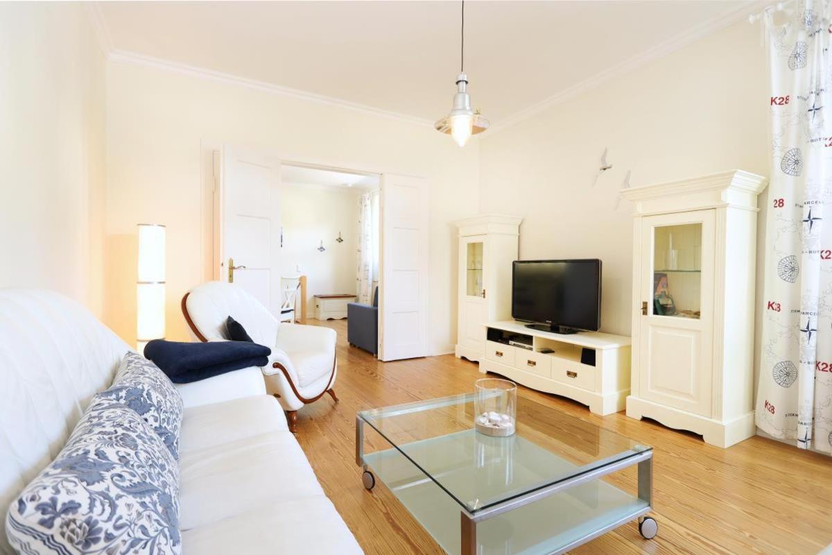 Appartement & Ferienwohnungen Thiess Rostock Ngoại thất bức ảnh