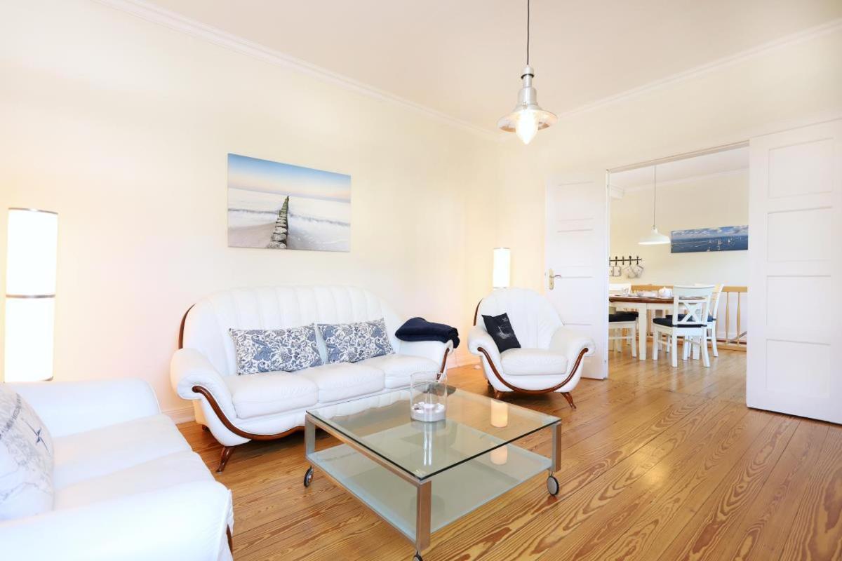 Appartement & Ferienwohnungen Thiess Rostock Ngoại thất bức ảnh